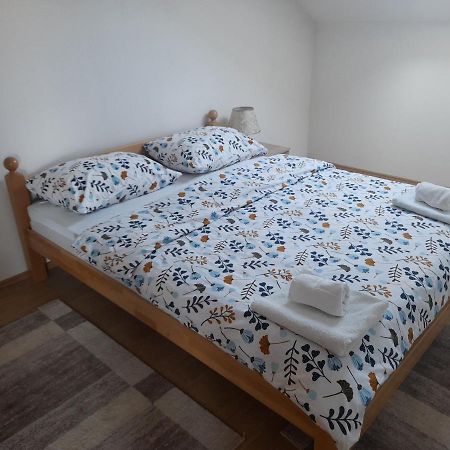 Apartman Zoran ลิฟโน ภายนอก รูปภาพ