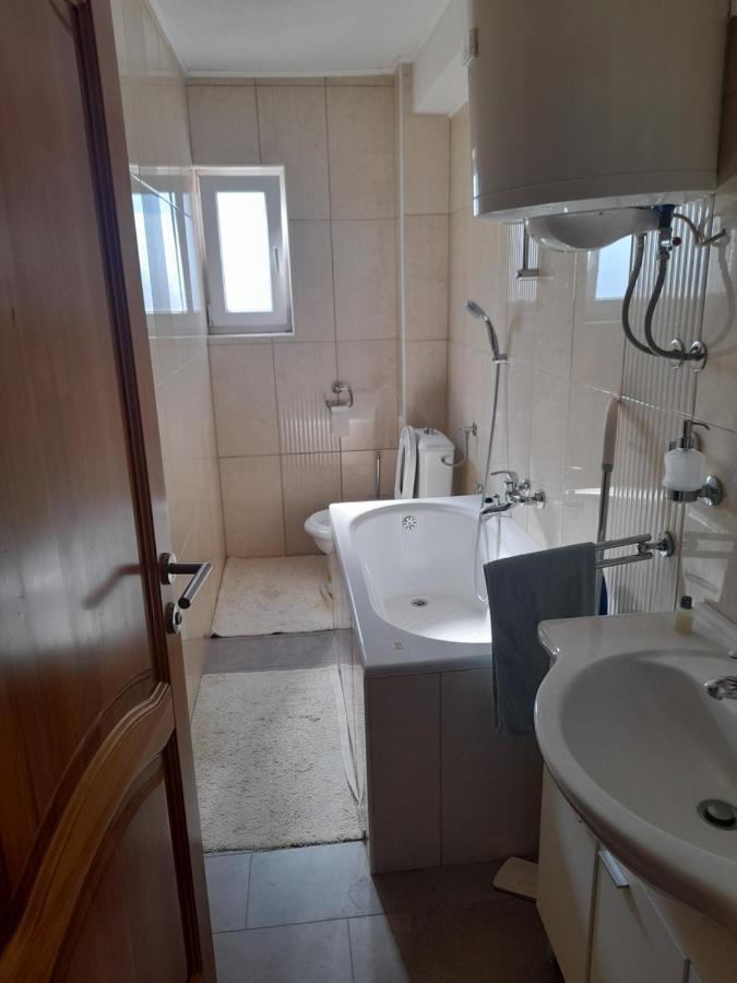 Apartman Zoran ลิฟโน ภายนอก รูปภาพ