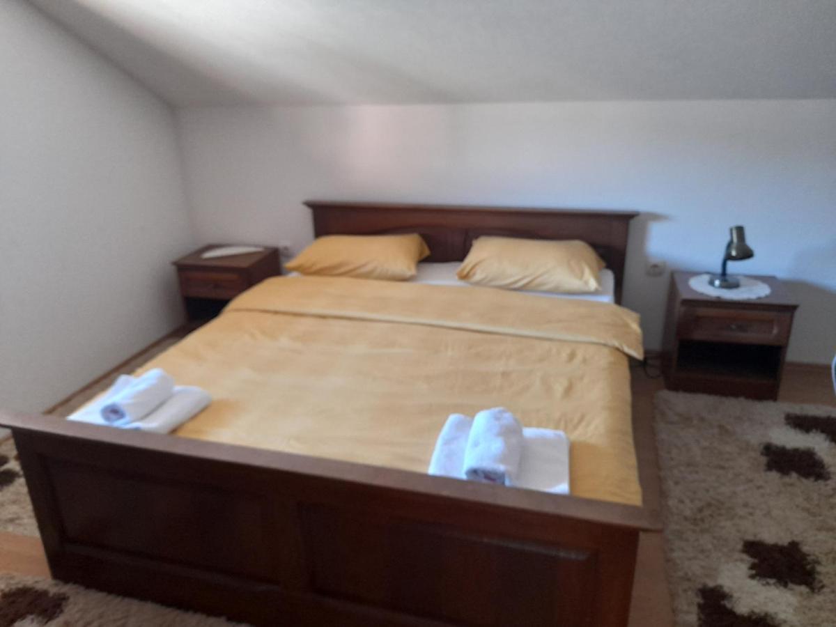 Apartman Zoran ลิฟโน ภายนอก รูปภาพ